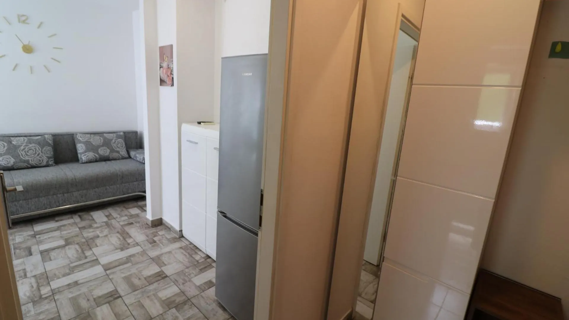 Mar-Ivo Apartment Pula 0*,  Croatia